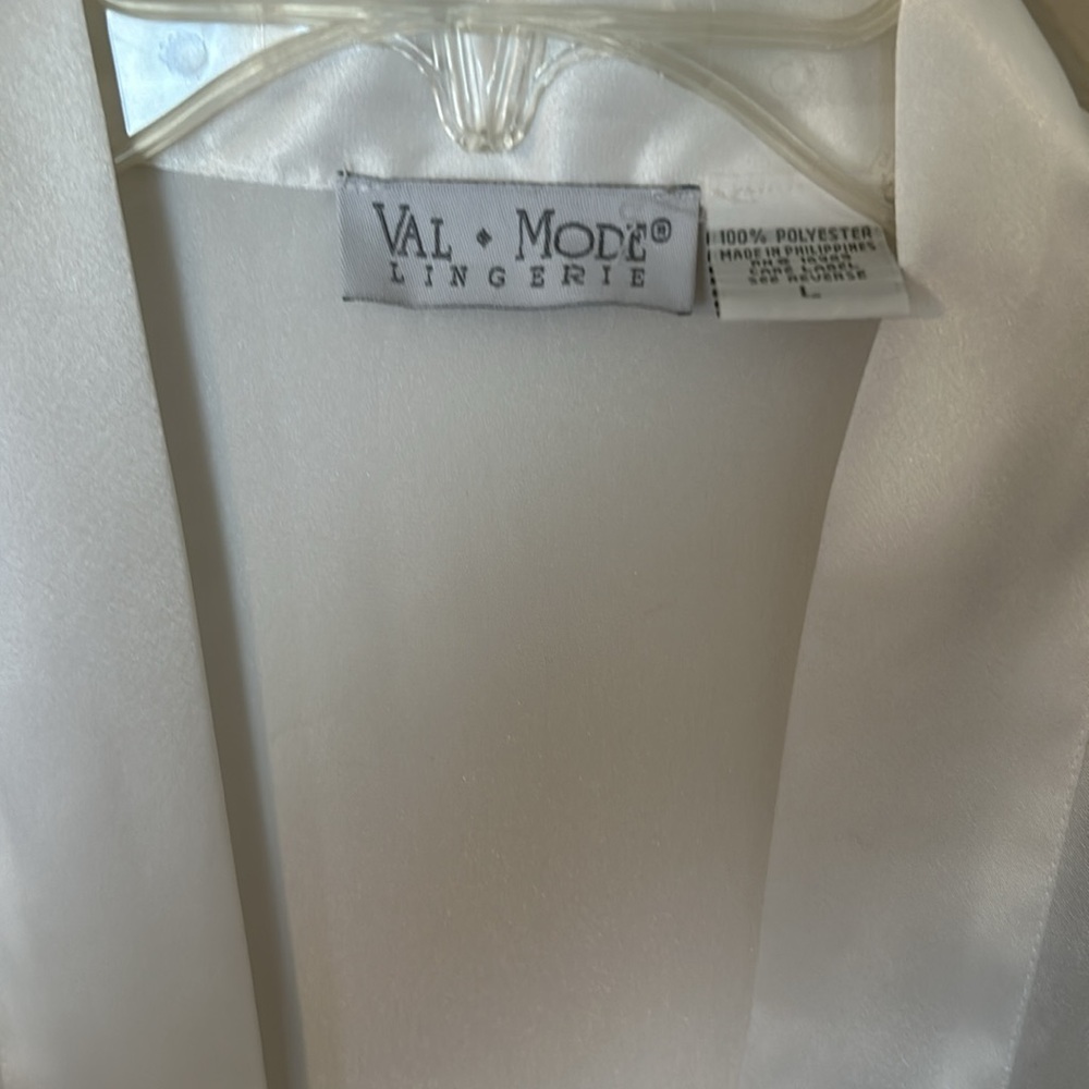 Val Mode robe - Picture 4 of 16
